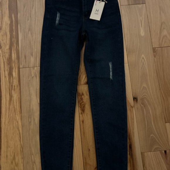 HERS Denim - New with Tags - Two Washes - Multiple Sizes - Picture 4 of 10